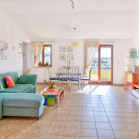 Apartment Klaudio *