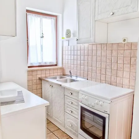 Klaudio Apartment Pjescana Uvala