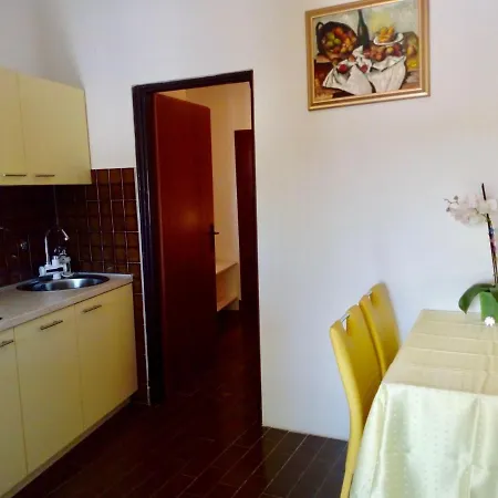Klaudio Apartment