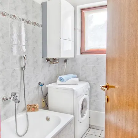 Apartment Klaudio *